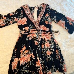 Billabong open back wrap dress